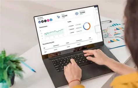 Digital Marketing course illustration